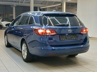 Widok z tyłu po stronie lewej