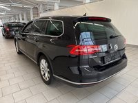 Widok z tyłu po stronie lewej
