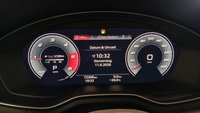 Вид на приборную панель
