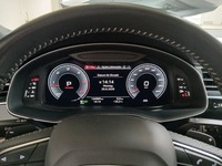 Вид на приборную панель