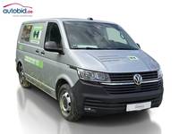 Pogled desno spredaj