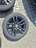 vzadu vlevo