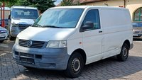 Pogled levo spredaj
