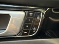 Vue des boutons de commande des sièges électriques