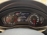 Вид на приборную панель