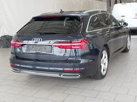 Vaizdas iš galo dešinės