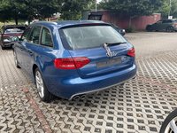 Skats no kreisās puses aizmugurē