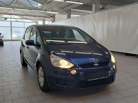 Вид спереди справа