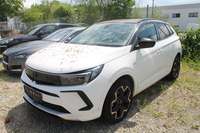 Pogled levo spredaj