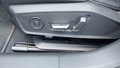 Vue des boutons de commande des sièges électriques