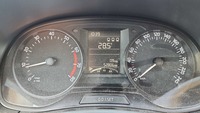 Pogled kombi instrument