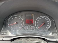 Pogled kombi instrument