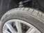 Cпереди слева