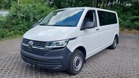 Вид спереди слева