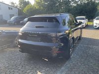 Вид сзади справа