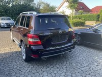 Вид сзади слева