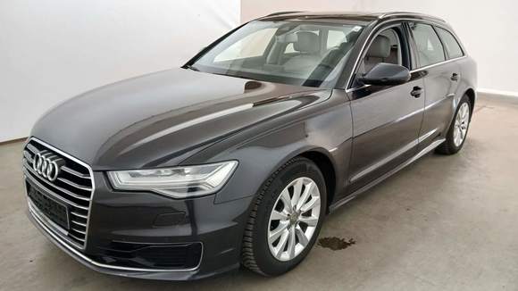Pogled levo spredaj