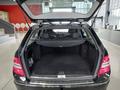 View of boot / luggage space