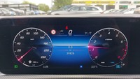 Вид на приборную панель