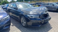 Вид спереди справа