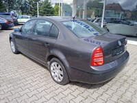 Náhled zezadu zleva