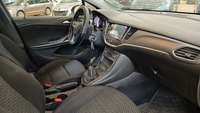 Вид на салон