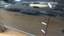 Traces de chocs sur le bord de la portière avant gauche