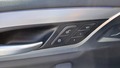 Vue des boutons de commande des sièges électriques