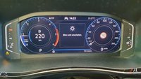Вид на приборную панель