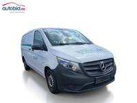 Вид спереди справа