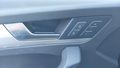 Vue des boutons de commande des sièges électriques