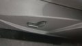 Vue des boutons de commande des sièges électriques