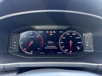 Вид на приборную панель