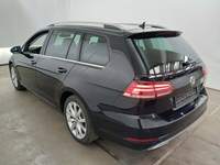 Pogled od pozadi levo