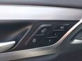 Vue des boutons de commande des sièges électriques