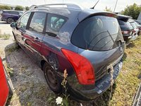 Pogled od pozadi levo