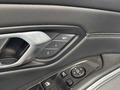 Vue des boutons de commande des sièges électriques