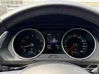 Вид на приборную панель