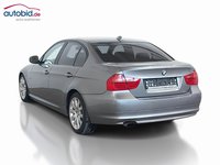 Pogled levo zadaj