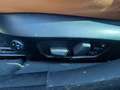 Vue des boutons de commande des sièges électriques