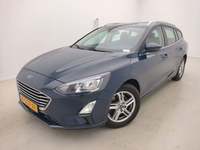 Pogled levo spredaj