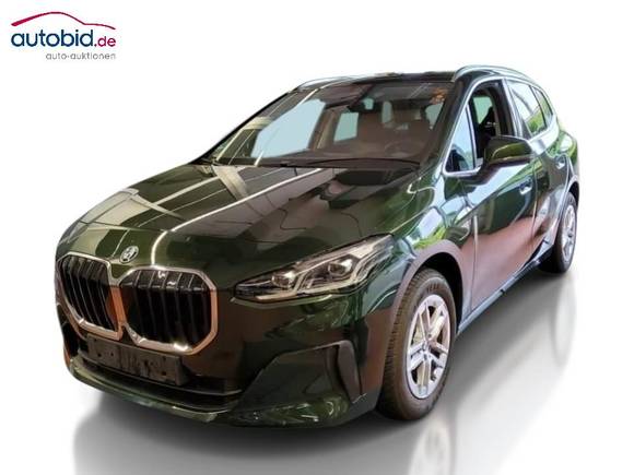 Вид спереди слева