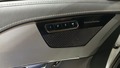 Vue des boutons de commande des sièges électriques