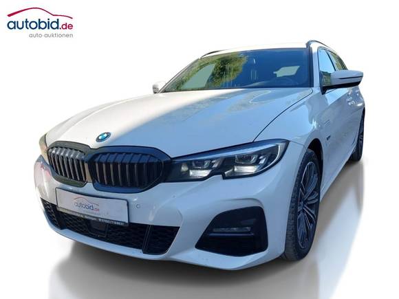 Pogled od napred levo
