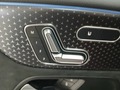 Vue des boutons de commande des sièges électriques