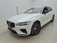 Volvo V60 2.0 T6 AWD + Dark