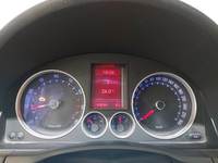 Pogled na kombinovani instrument