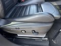 Vue des boutons de commande des sièges électriques