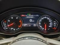 Вид на приборную панель