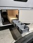 Vue de l’intérieur du coffre / de la soute